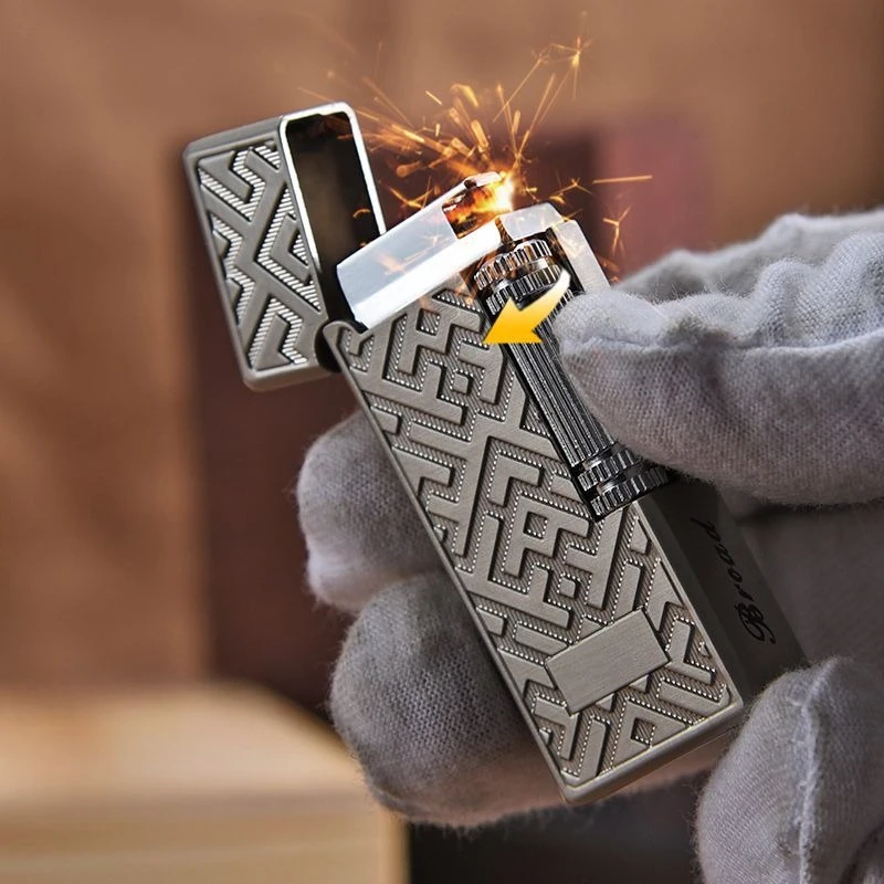 

metal Flint Gas Lighter Butane Side Slip Grinding Wheel Lighters Cigarettes Accessories Cigar Smoking Lighters Gadgets for Men