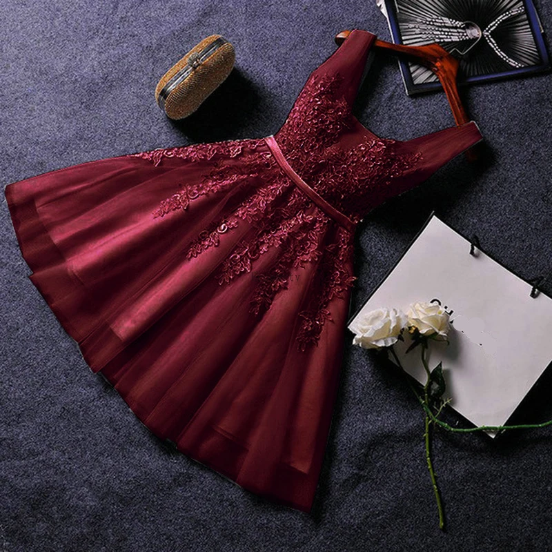 short red graduation dresses Red Spaghetti Straps Lace Appliques Short Formal Graduation Dresses   trendtydresses