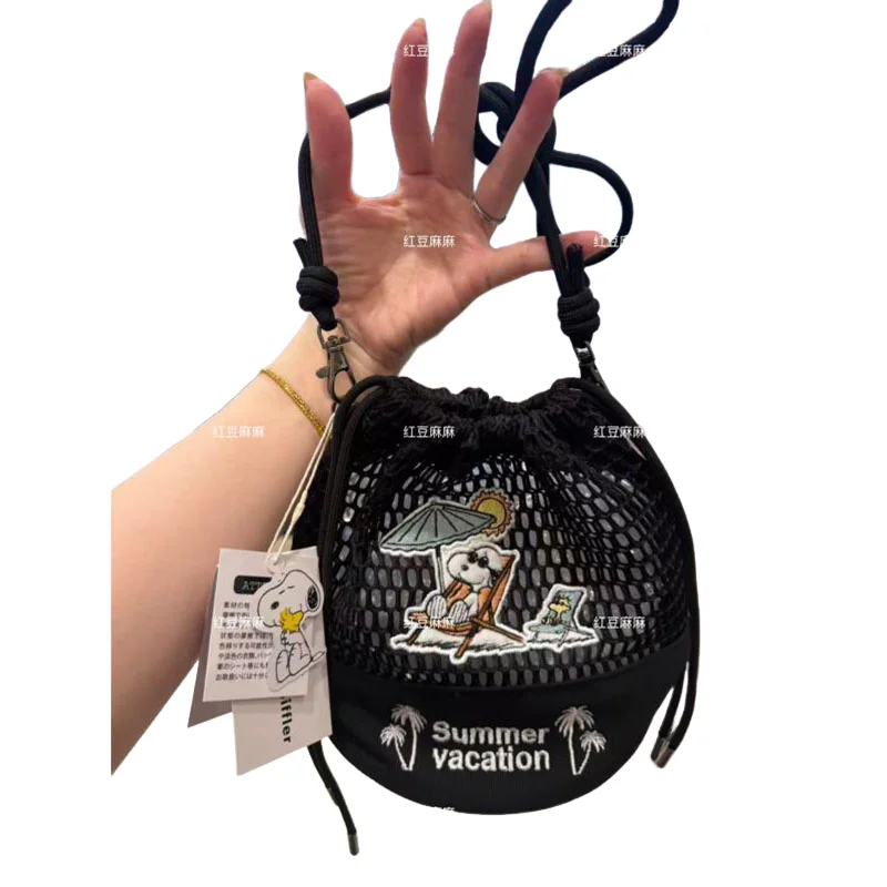 Kawaii Snoopy Mesh Drawstring Bucket Bag Crossbody Shoulder Bag Summer Vacation Beach Handbag Casual Travel Storage Purse Foruse