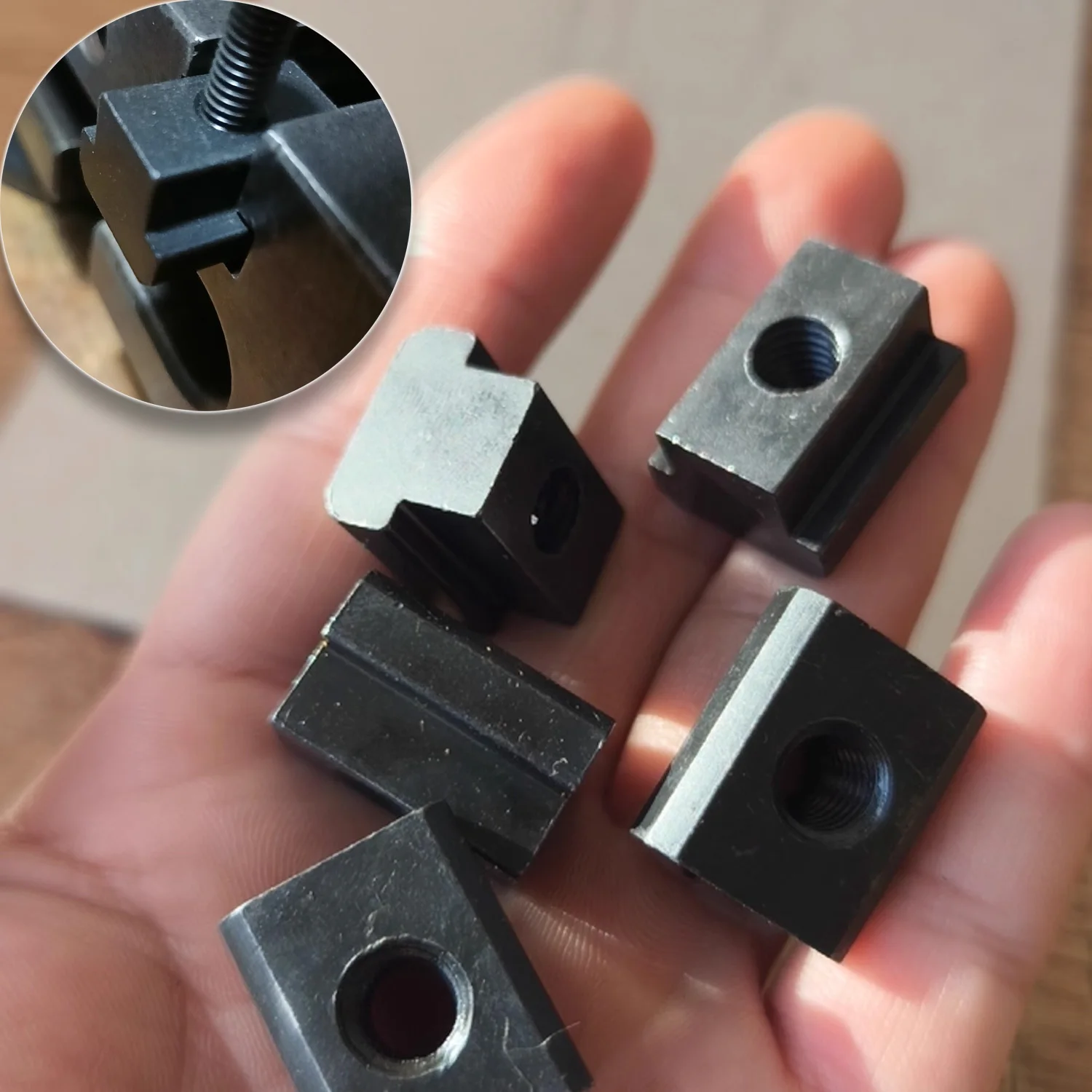 DIN508 Black Oxide Finished Grade  M6 M8 M10 M12 M14 M16 8.8 Carbon Steel Nut Tapped Through Slot T-nuts