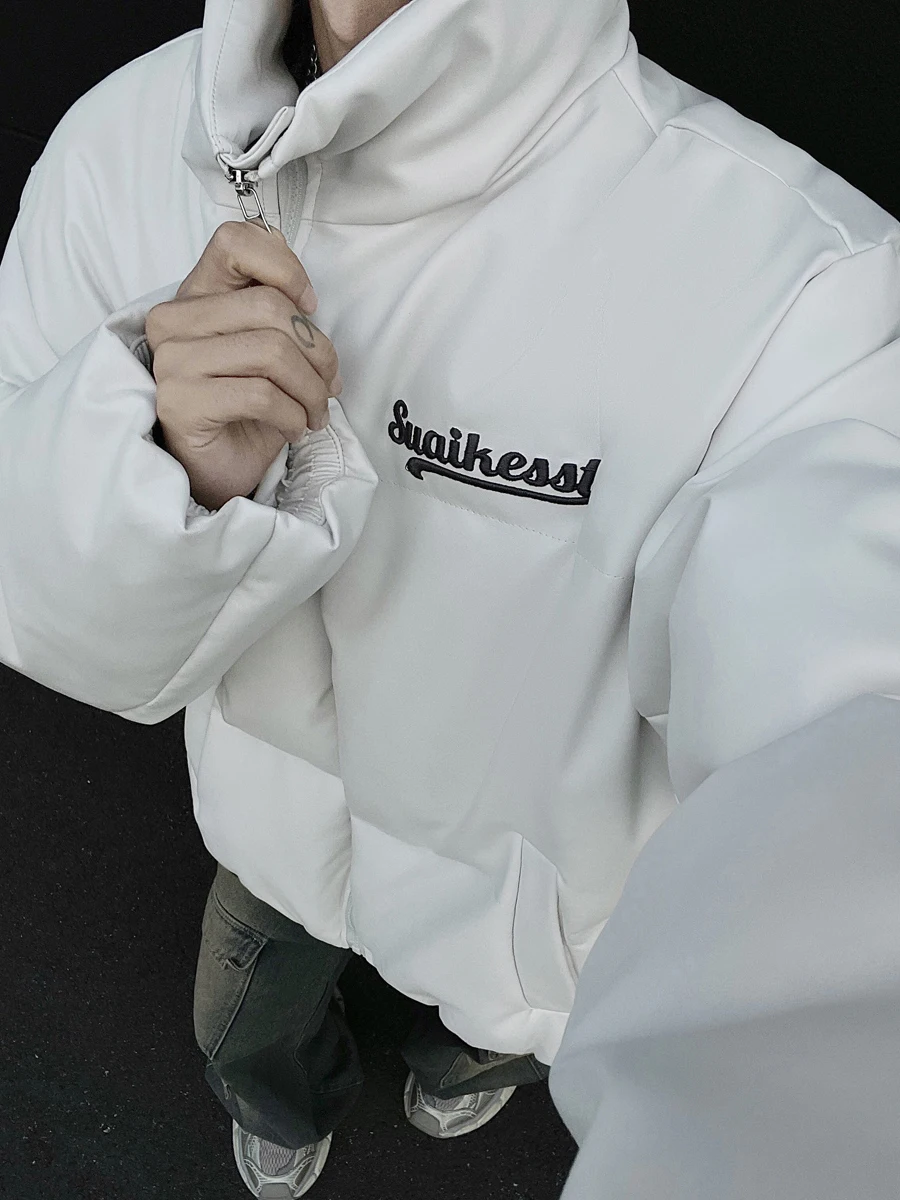 

Мужская зимняя теплая утолщенная куртка-пуховик из искусственной кожи с вышивкой в американском стиле, модный брендовый пуховик-пальто