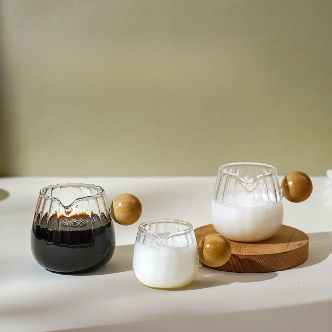 

1PC Simple high-temperature resistant round handle glass small cup concentrated latte coffee milk jar extraction measuring cup