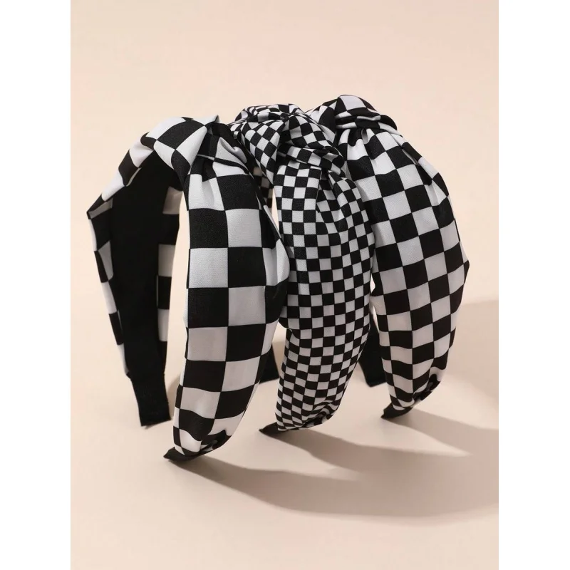 

3pcs/Set Retro Plaid Knotted Hair Band Set – Cute & Versatile Accessory for Everyday Wear.