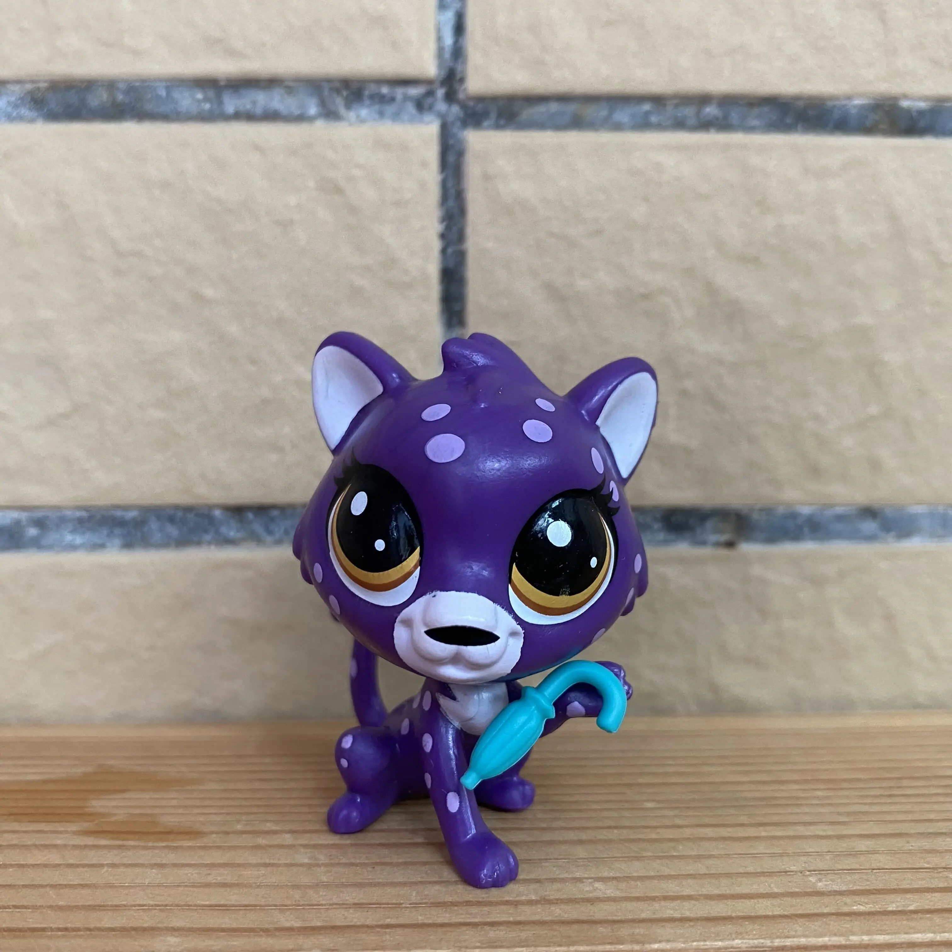 

2 INCH Littlest Pet Shop pets in the city # 125 Upesi Duma Purpose Cheetah Leopard Cat Christmas Gift