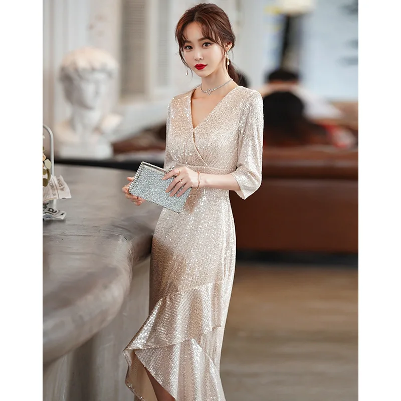 فستان سهرة مطرز باللون الشامبانيا للنساء عالي الجودة خفيف فاخر للأقليات والأم مضيف زفاف ذيل السمكة صغير