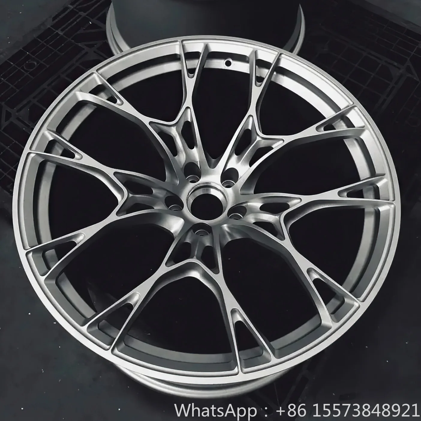Custom 17 18 19 20 21 22 23 24 Inch 5x114.3 5x112 5x120 Forged Wheels Aluminum Alloy Monoblock Forged Wheels for