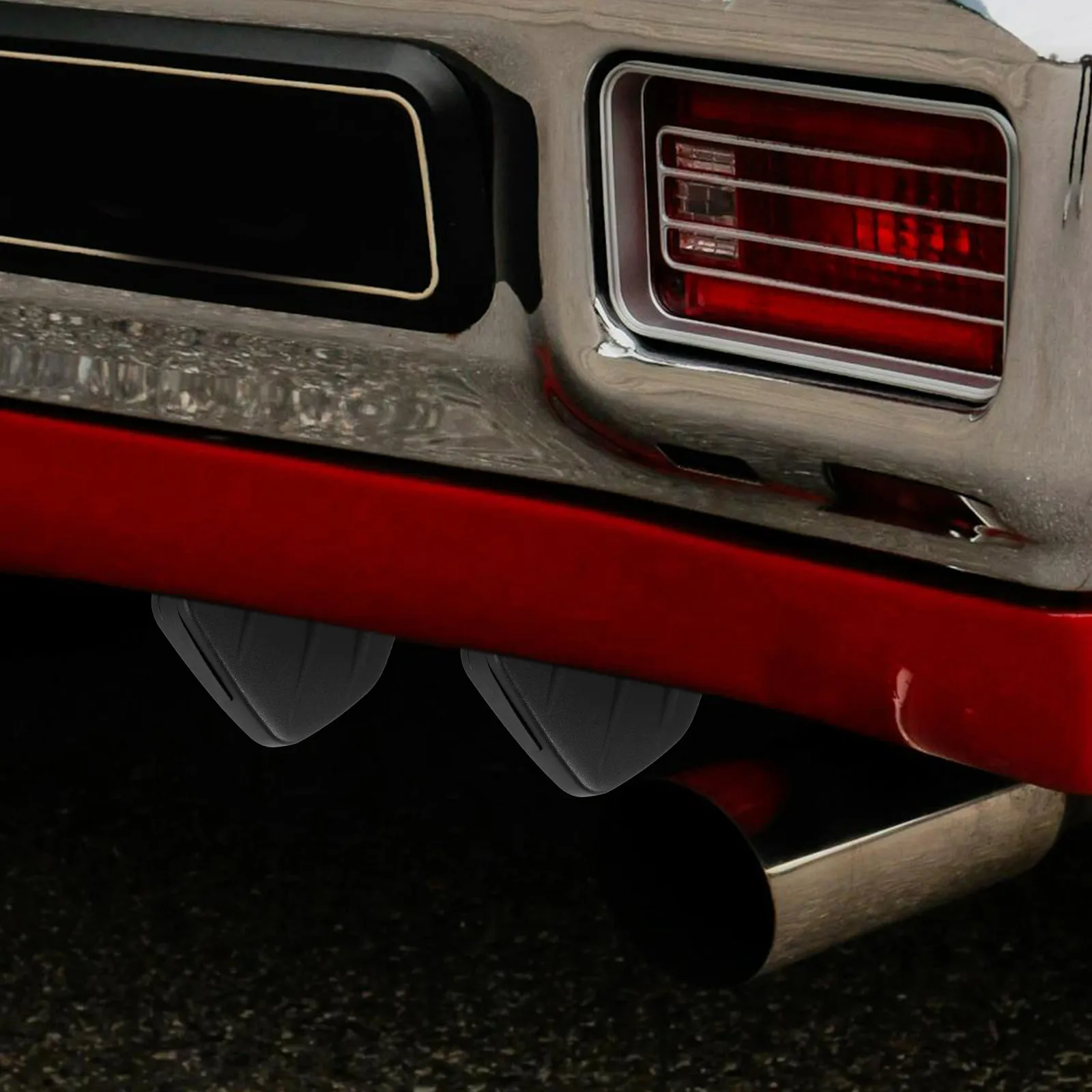 

4pcs Rear Diffuser Spoilers Black Car Exterior Accessories Universal Modification Bumper Molding Small Encirclement PP Material