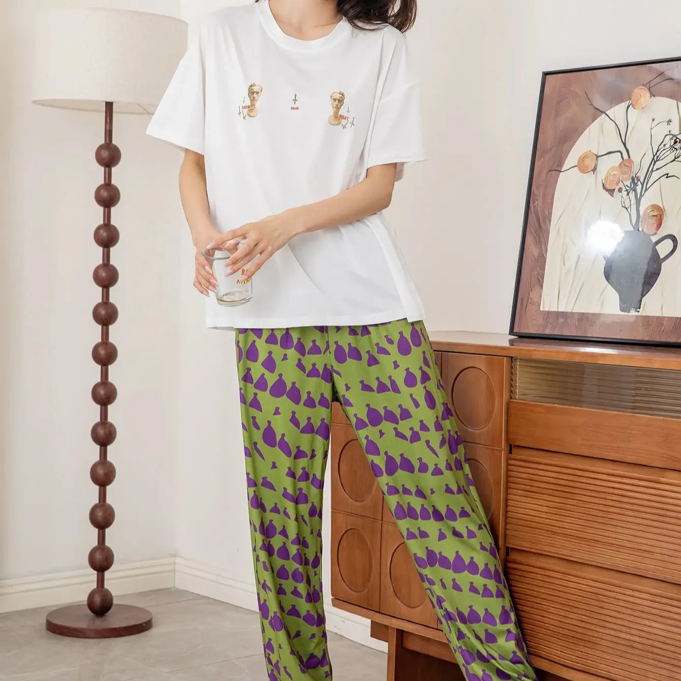 

Women's Casual Statue Cross Print Pajama Set, Valentine's Day, Cute Solid Color Round Neck T-Shirt Short Sleeve Top, Elastic Leopard Print Long Pants Pajamas, Spring Summer Autumn Simple Pajamas Loungewear Set 2-Piece Set