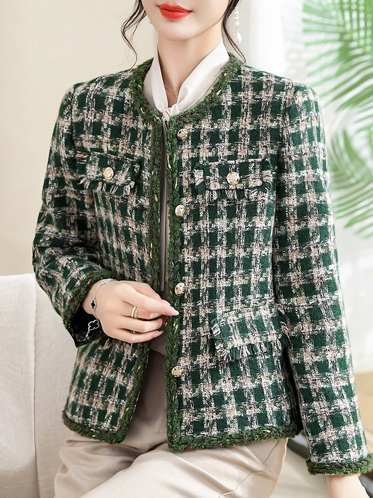 

Осенняя верхняя одежда для женщин среднего возраста: модная шерстяная куртка укороченного фасона с круглым вырезом и застежкой на одну пуговицу, повседневная.