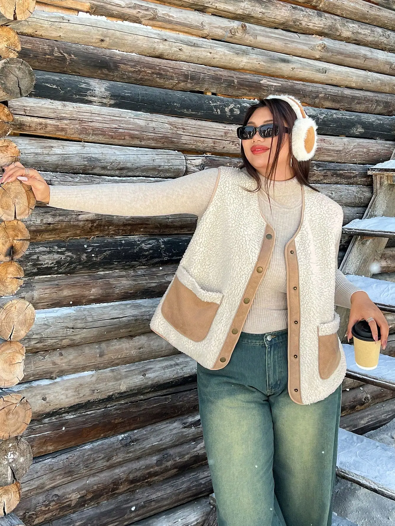 

Cream Faux Shearling Sleeveless Vest with Suede Pockets and Snap Buttons