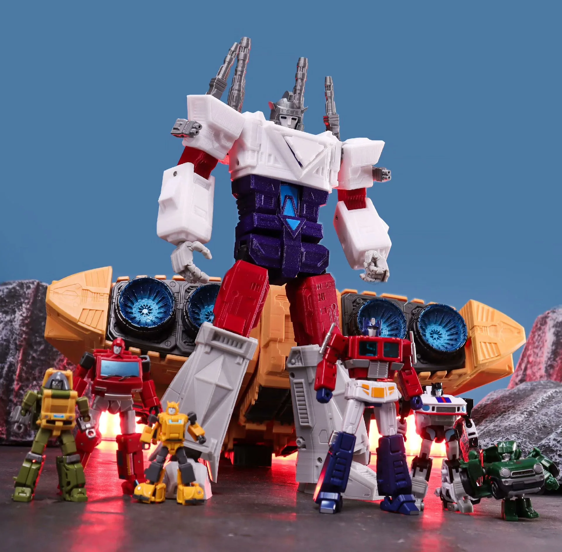 3D Printed Autobot Holographic Giant Giant Halonicus 28cm Magnetically Controlled Light Joint Movable Model Toy