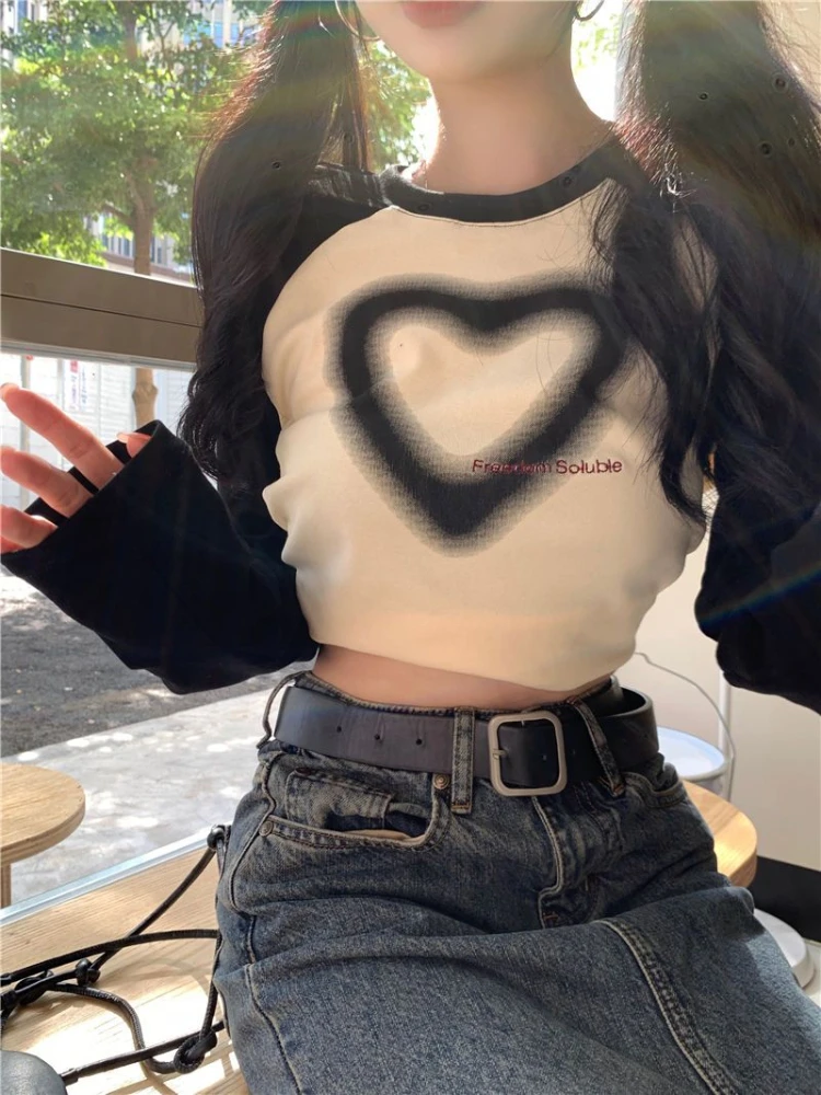 

Deeptown Vintage Slim Long Sleeve T Shirts Women Y2K Harajuku Heart Print Crop Tops Kpop Grunge Casual Patchwork Aesthetic Tees