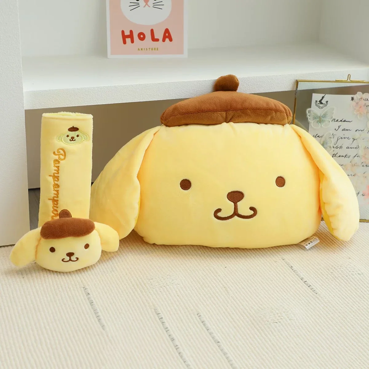 ポムポムプリンヘッドレストシートベルトカバー快適な背もたれクッション漫画車の装飾和風枕ソファベッドぬいぐるみ女の子
