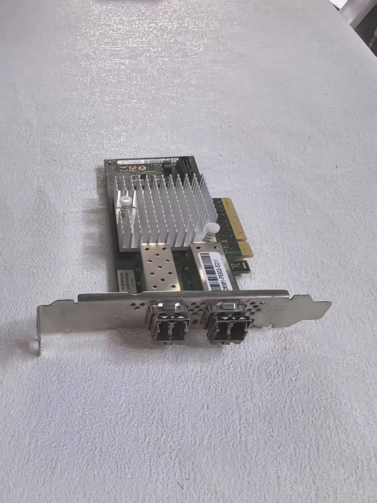S26361-F5302-E211 2 X Ports 10Gbe Sfp+ Dynamiclom Converged Network Adapter Card