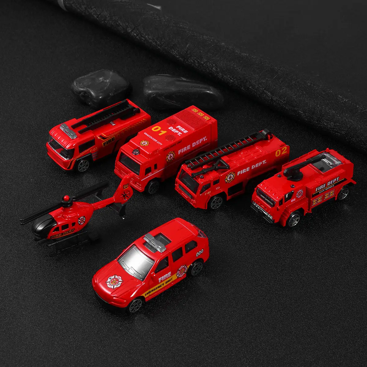 

6Pcs Fire Engine Set Simulation Inertia Control Pull Back Alloy Car for Kids Fun Festival Gift Children Collection