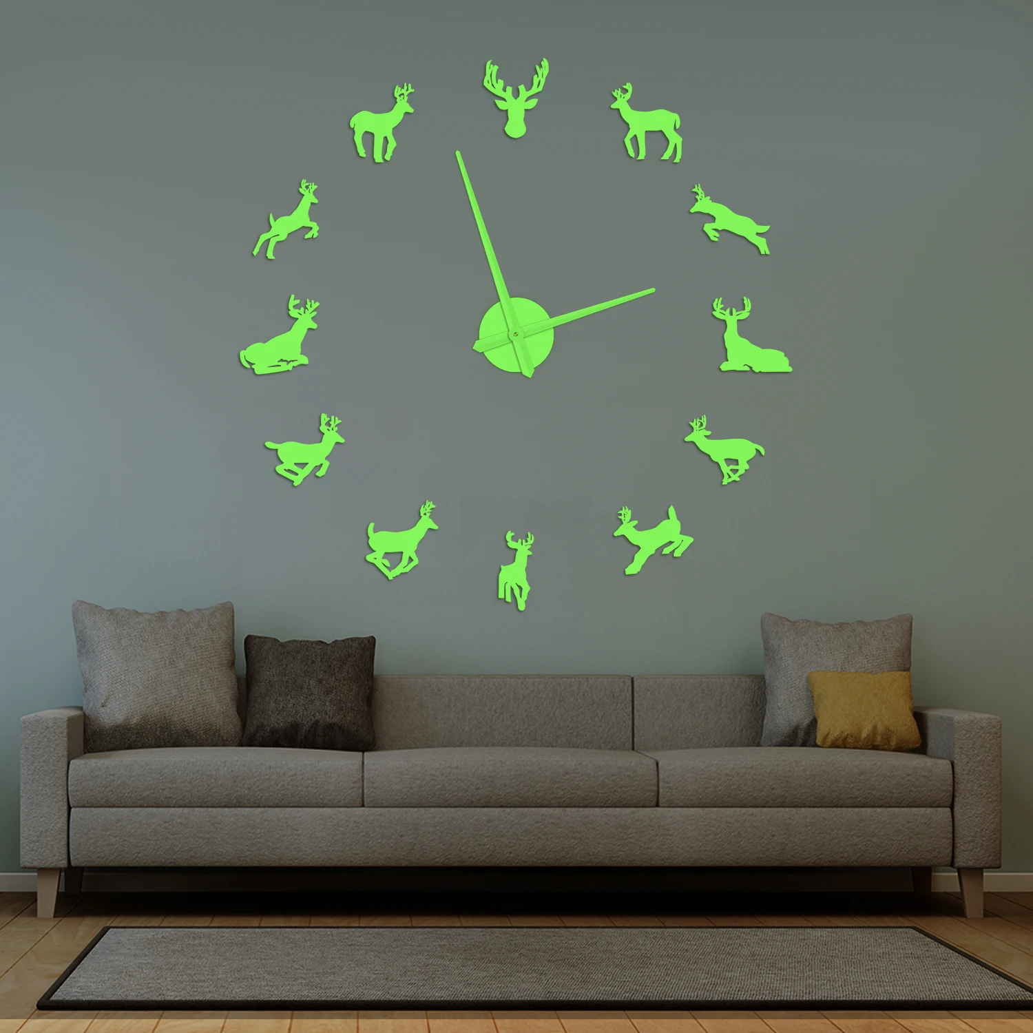 Woodland Deer Antlers DIY Wall Clock Glow in Dark Buck Art Wildlife Home Decor Night Visible Luminous Wall Clock Hunters Gift
