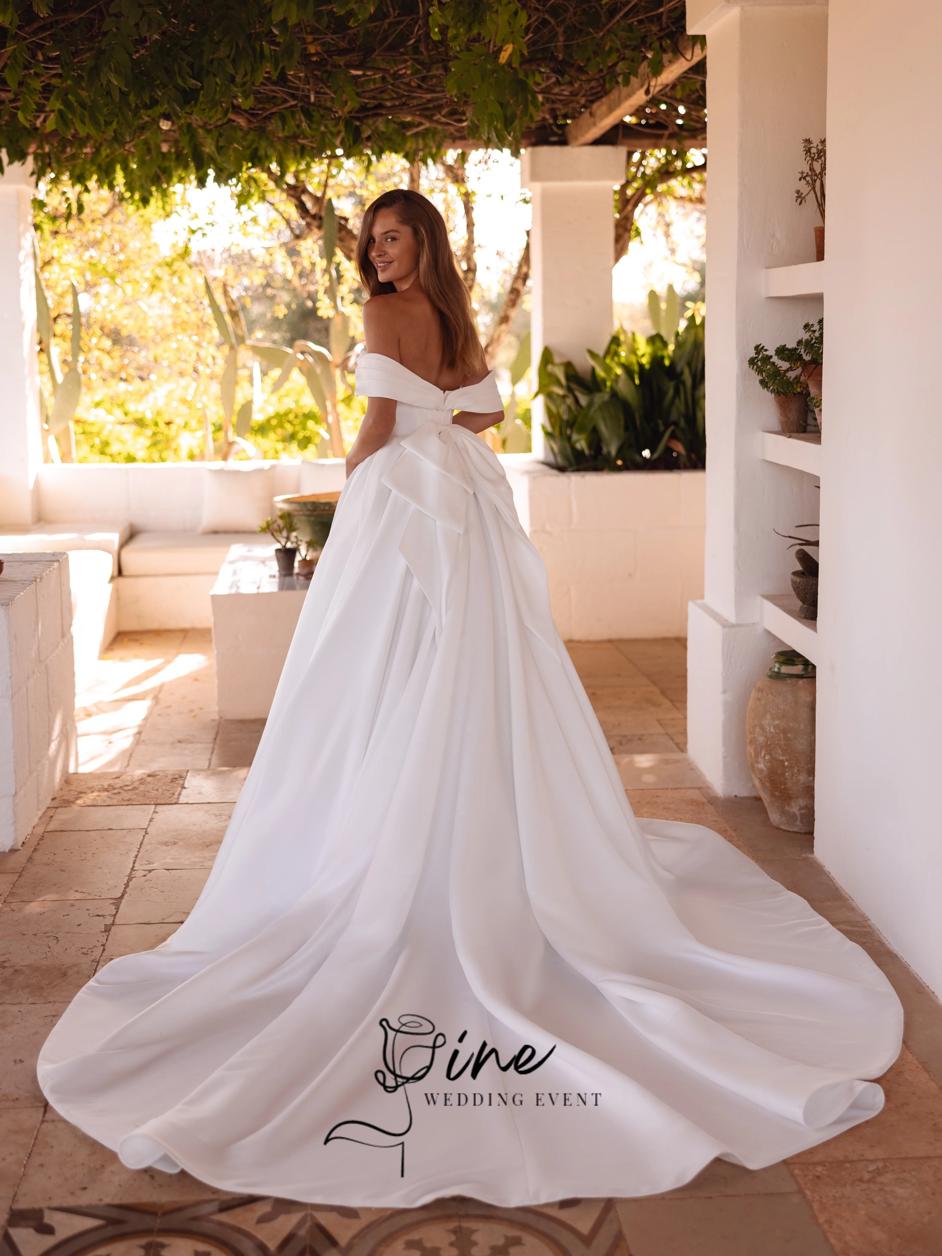 Oine Vintage White Silk Satin A-Line Wedding Dresses Off the Shoulder Full Lace Flare Sleeves Bridals Gowns Back Bow Customized