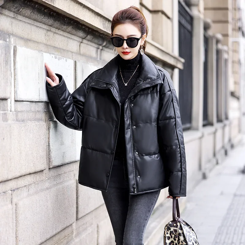 Рисунок 2 - Женская серая куртка из натуральной