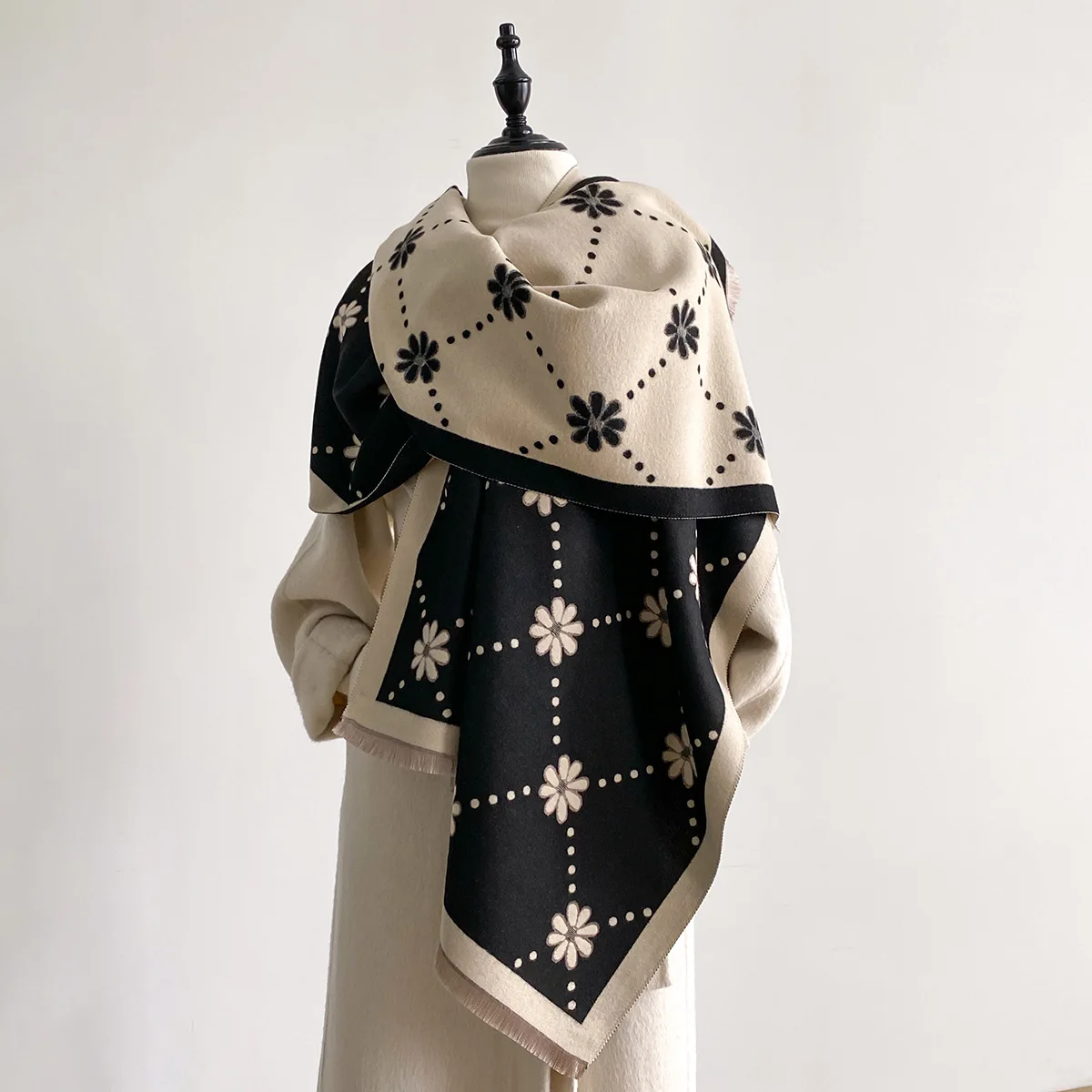 

Women Autumn Winter Polka Dot Floral Print Scarf Two Sides Versatile Imitation Cashmere Warm Short Fringe Shawl Wrap