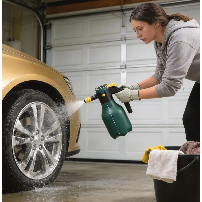 Lightweight 2L Electric Atomizing Sprayer Rechargeable Hand Pressure Water Can For Car Detailing And Plant Watering Use