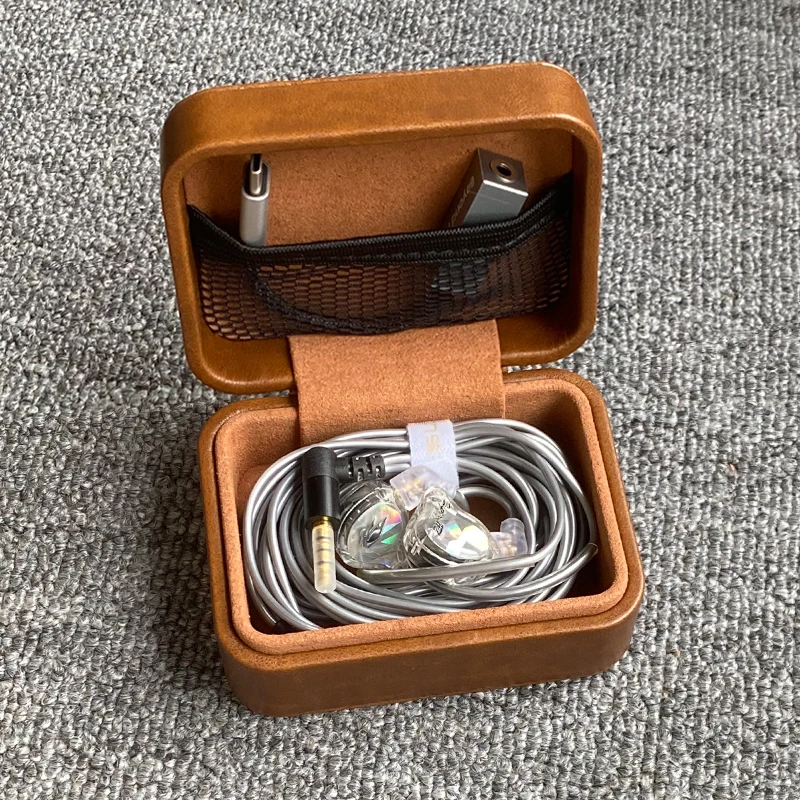 

Earphone Storage Bag, Shock-proof and Pressure-resistant Box, Wired Earphone Storage Leather Box, Portable Protective Case