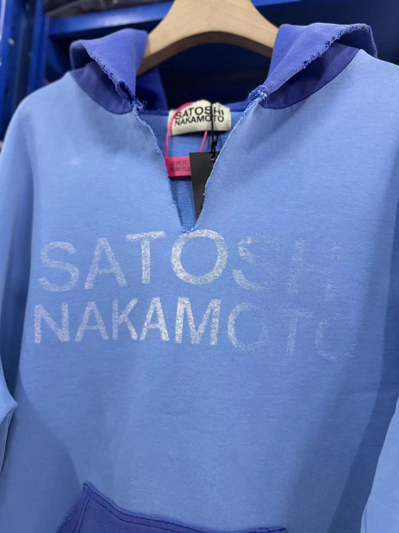 Tear Collar Splice Color Hole Destory SATOSHI NAKAMOTO Rolled Edge Hoodie Men Women Color Blocking Loose Pullovers Sweatshirts