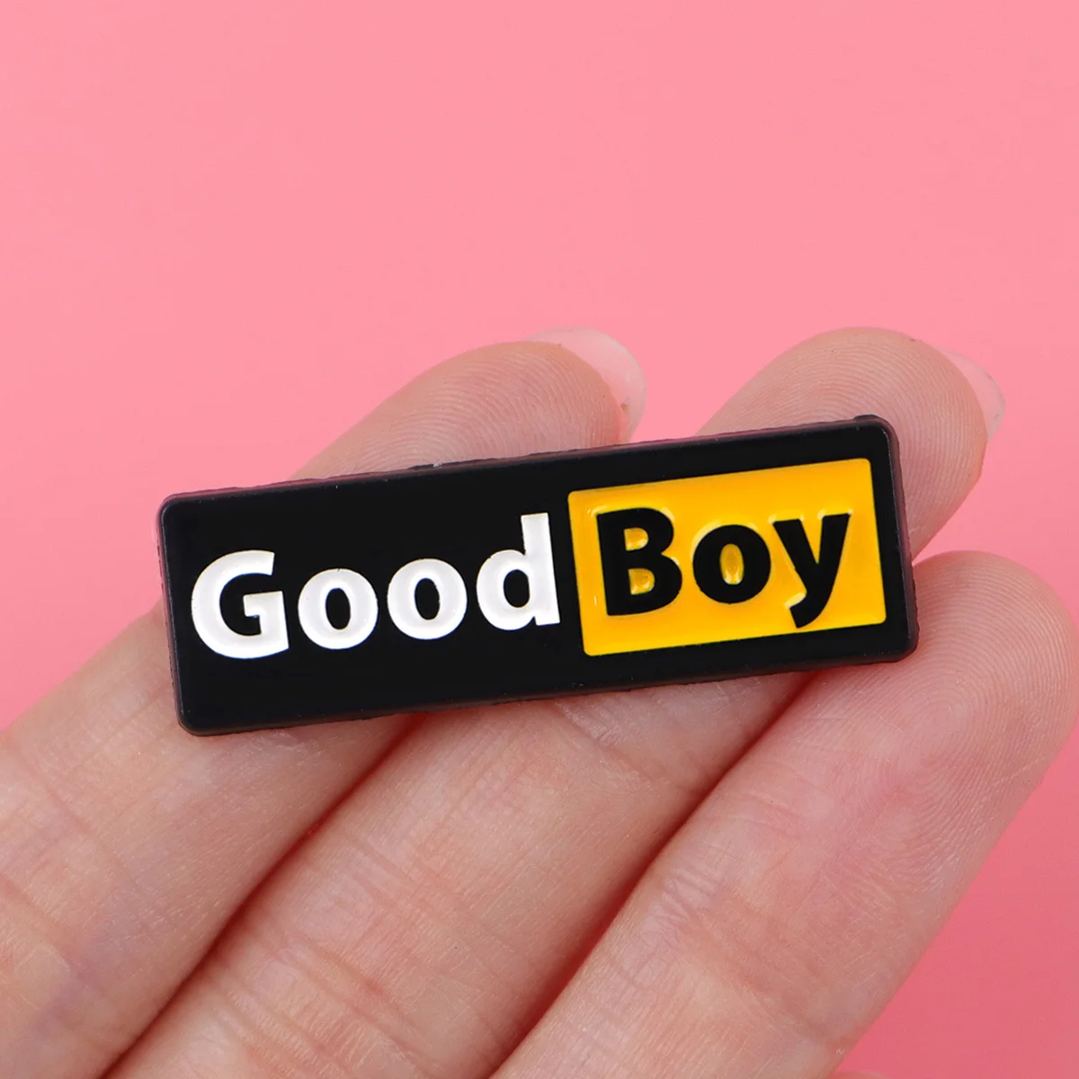 "صبي جيد" المينا دبوس لطيف الكرتون بروش الصنوبر التلبيب شارة بدبابيس على ظهره الملابس والاكسسوارات مضحك مجوهرات الأصدقاء هدية