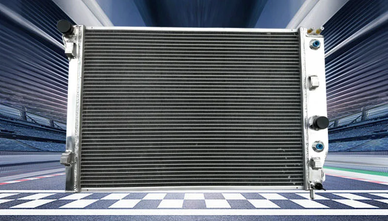 ALUMINUM RADIATOR For CHEVY CORVETTE Z06 C5 350 5.7L V8 AT 1997-2004 1998 1999 2000 2001 2002 2003 2004 97 98 99 00 01 02 03