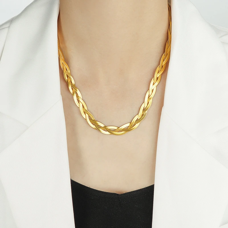 316L Stainless Steel New Trend 18K Gold-plated Popular Jewelry Set 3 Shares Soft Chain Weaving Women Charm Necklaces Bracelets
