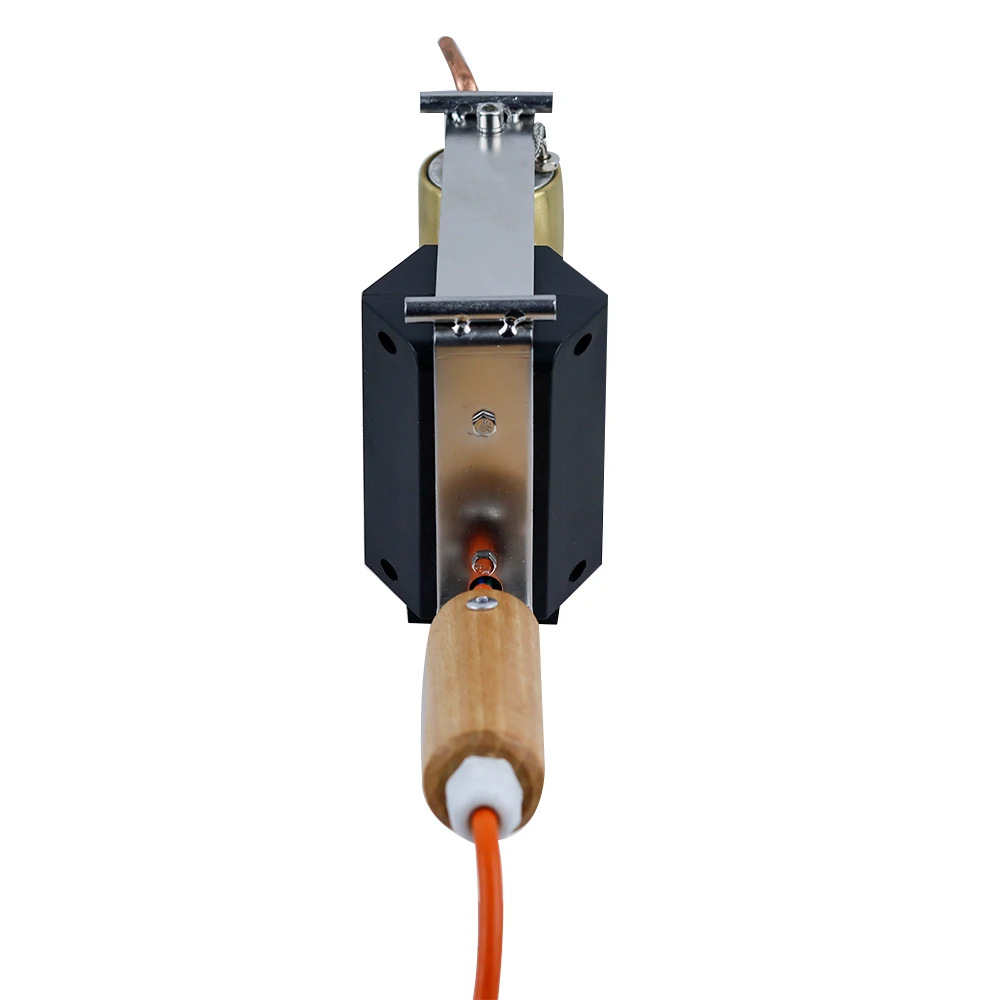 Oxalic acid atomizer, mite fumigant, beekeeping tool, bee repellent, mite killing, and beehive tool