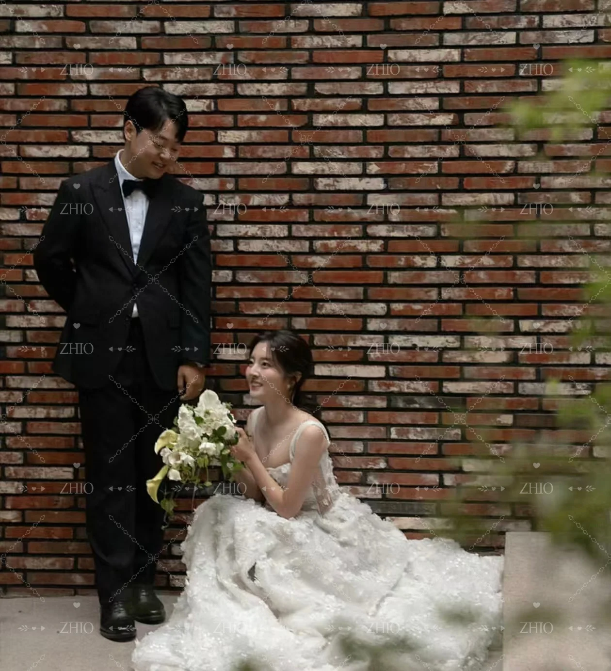 ZHIO فستان زفاف رائع مزين بالزهور أشرطة سباغيتي سويب تراين كوريا صورة تبادل لاطلاق النار فستان استقبال الزفاف Cutsom  ওয়েডিংдres 2026