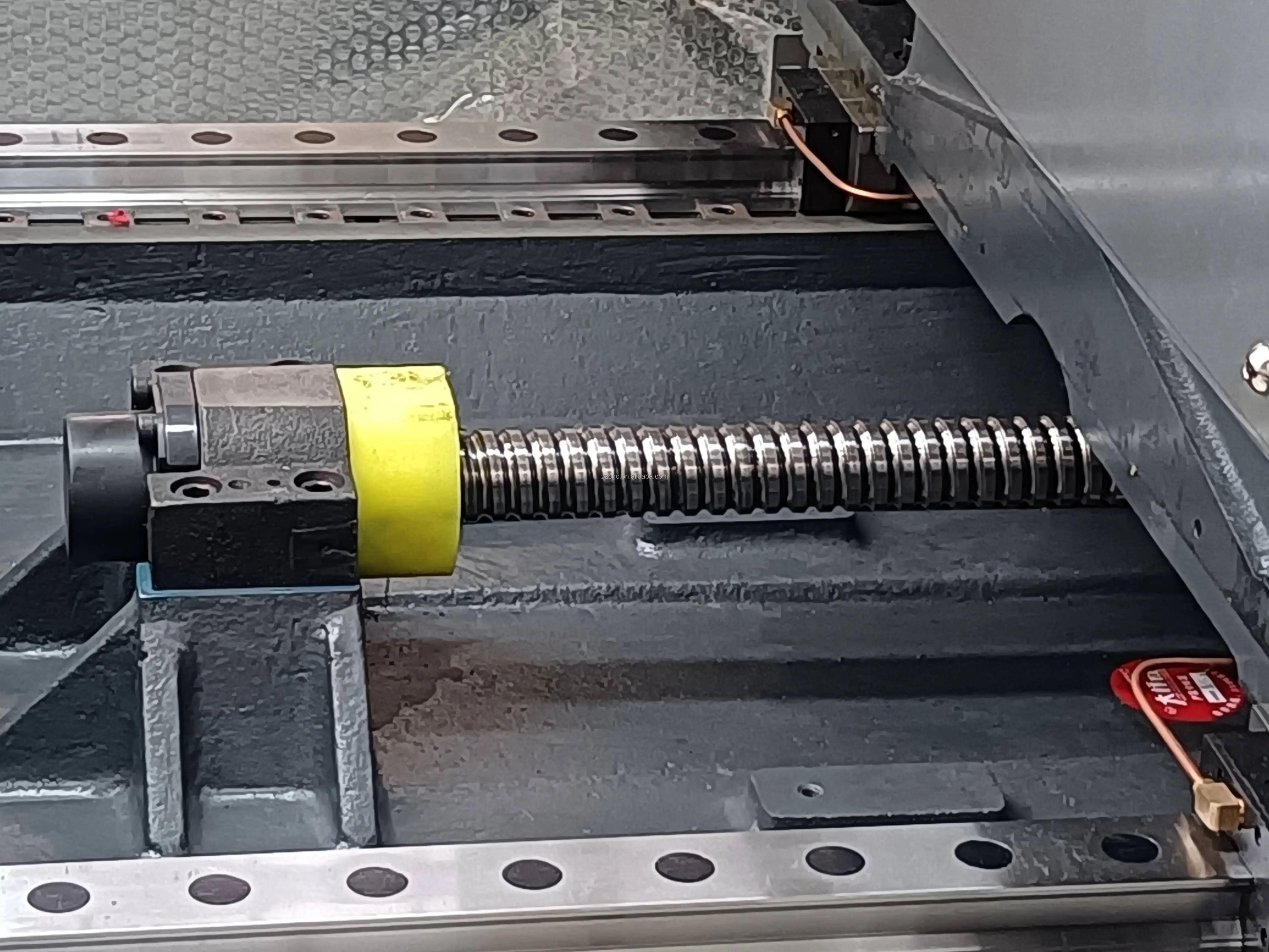 مركز Hining العمودي باستخدام الحاسب الآلي ، عالية الدقة ، طحن مستعمل ، 5 محاور ، إطار CNC ، محرك 11 Hine ، Vmc1160