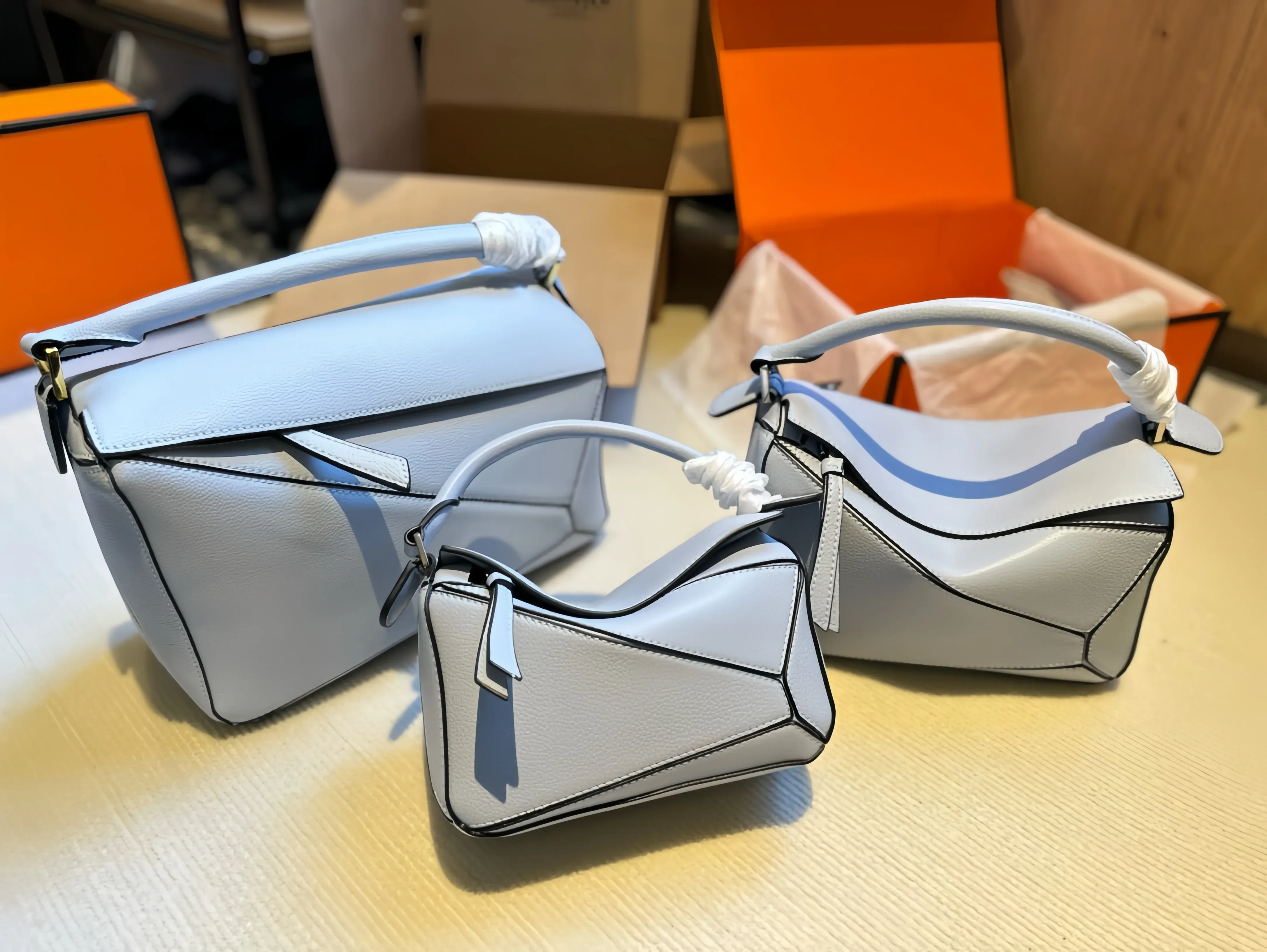 

Top Geometry Fashion Brand Designer bags handbag mini Shoulder bag Small Bag shoulder bag leather handbag 2023 new fashionable l