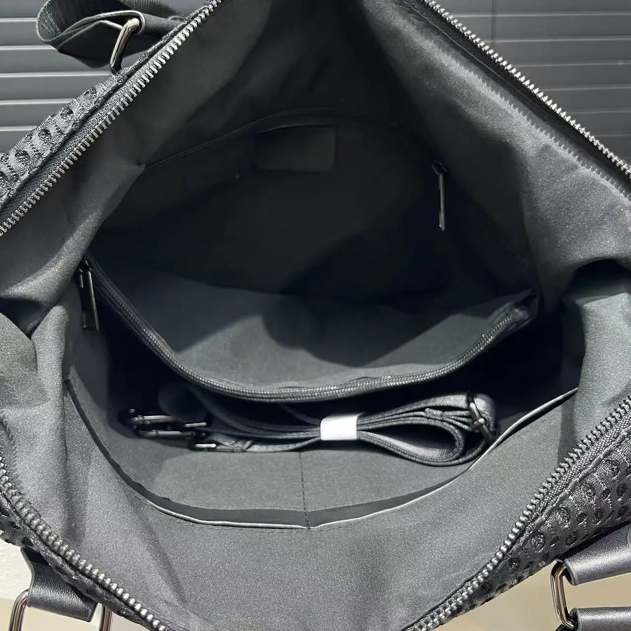 Alirattan 2026 حقيبة سفر جديدة بتصميم كاجوال بسيط من نسيج النايلون الشبكي حقيبة كروس بكتف واحد #5