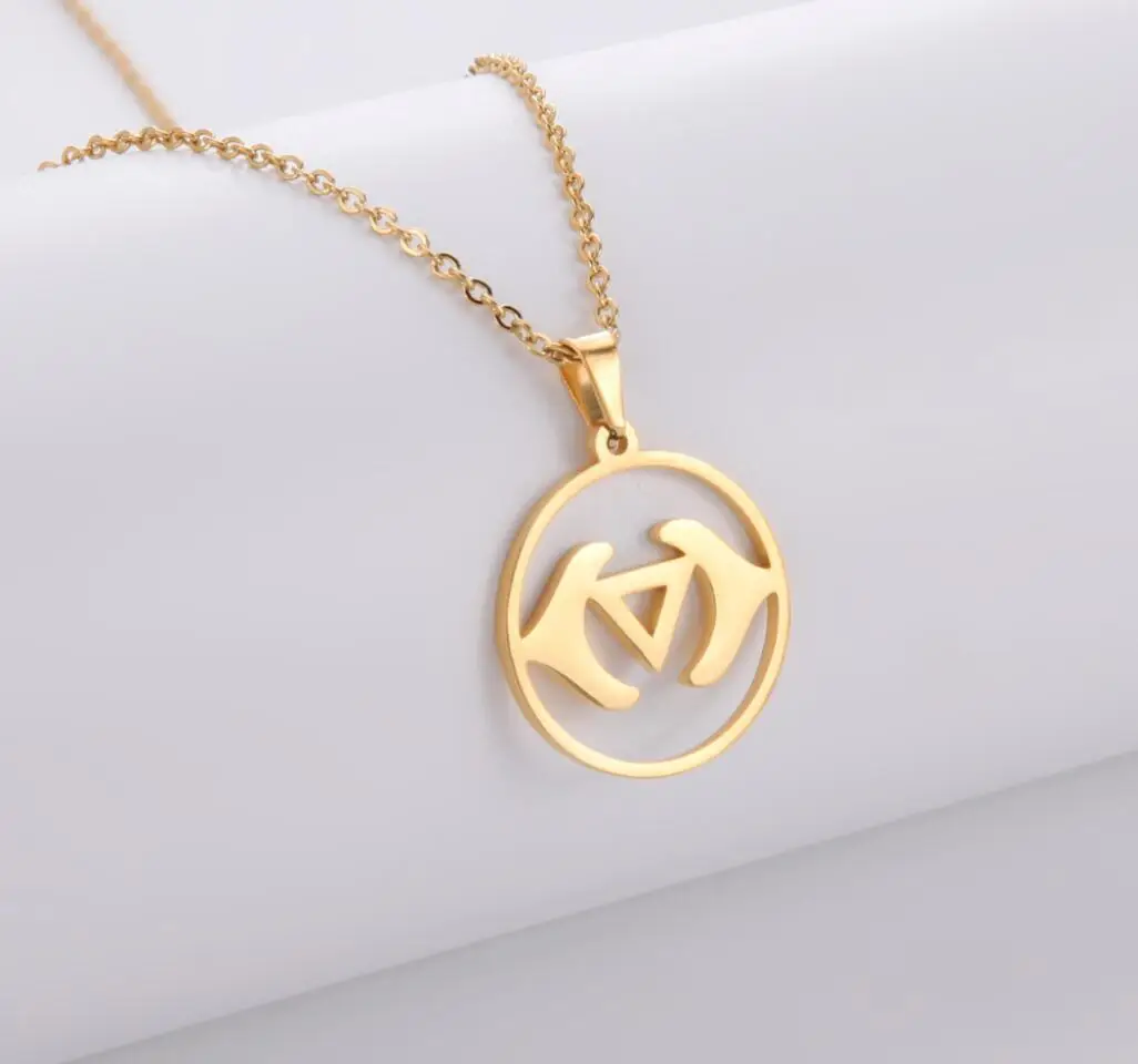 

1PC Circle Triangle Eminem Pendants Necklace Cuban Link Chain Fashion Jewelry Stainless Steel F1459