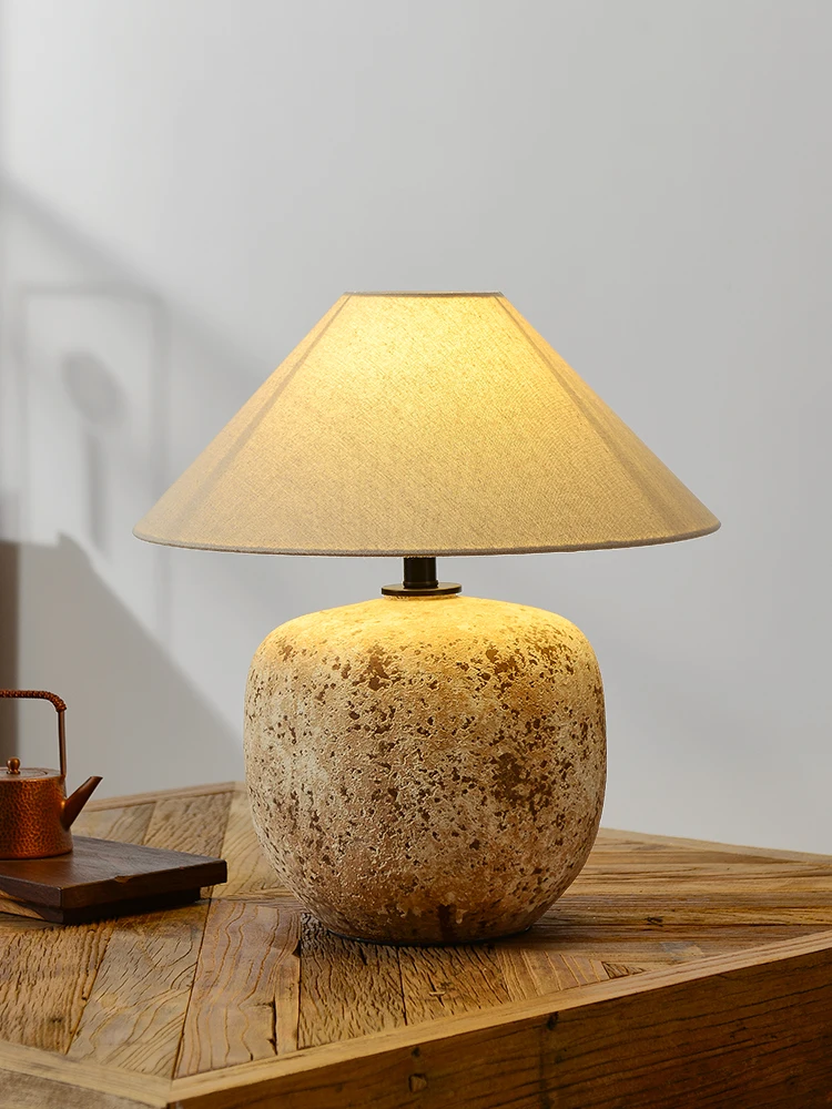 Wabi‑Sabi Vintage Ceramic Table Lamp Retro Clay Pot Bedside Desk Lamp Linen Shade for Living Room Bedroom Home Hotel Decor