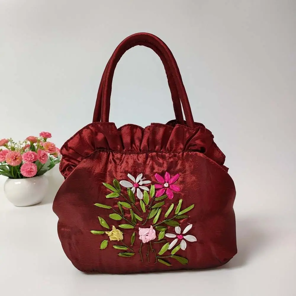 Ruffle Embroidery Flower Handbag Leaf Satin Silk Zipper Flower Wrist Bag Hanfu Storage Bag Small Purse Wallet