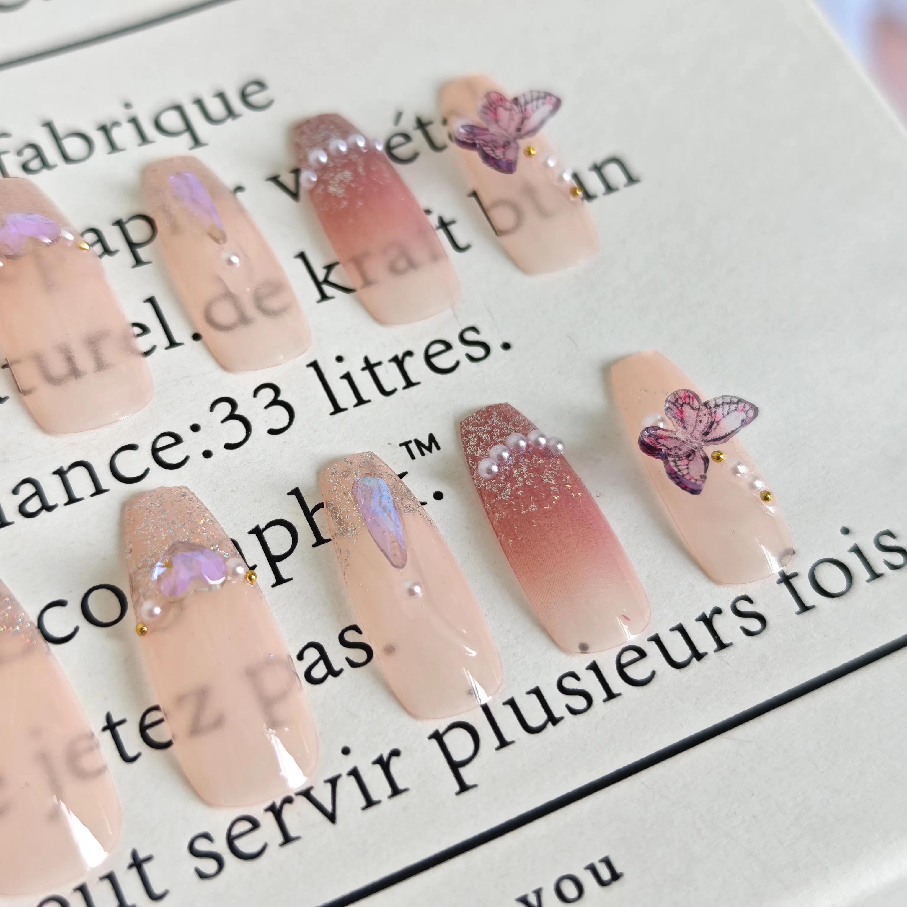 

24pcs Pink Glitter Nails 3D Butterfly Designs Euro Press-Ons Instagram-Worthy Style Long Length & Mix Sizes Fake Nails Set