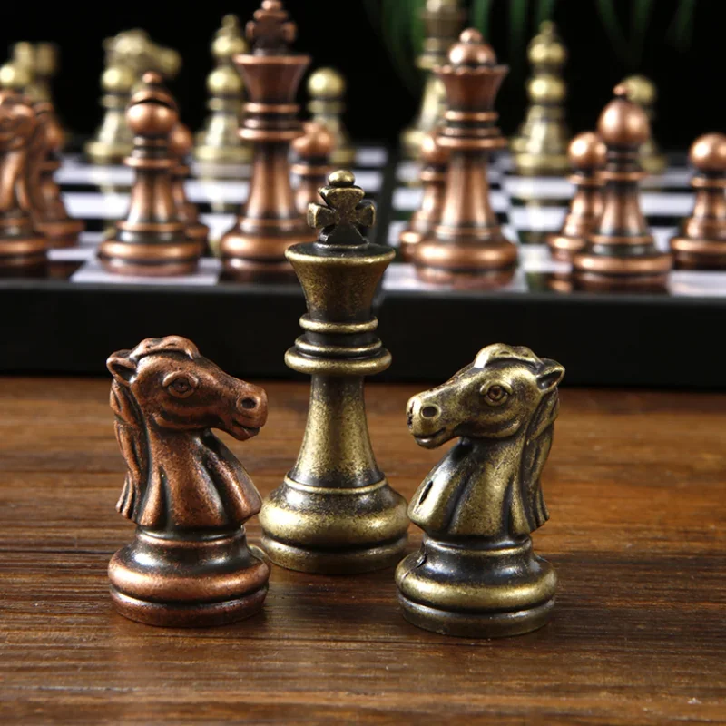 Table Pieces Chess Luxury Professional Family Metal Souvenir ChildrenChess Checkers Historical Xadrez Checkerboardtravel Game