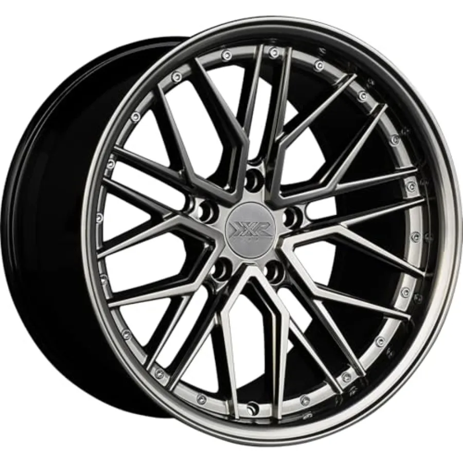 

Легкосплавный хромированный черный диск 18x8.5 5x114.3 35et для внедорожников, легкий, высокопрочный, с высокой износостойкостью и стильным черным дизайном.