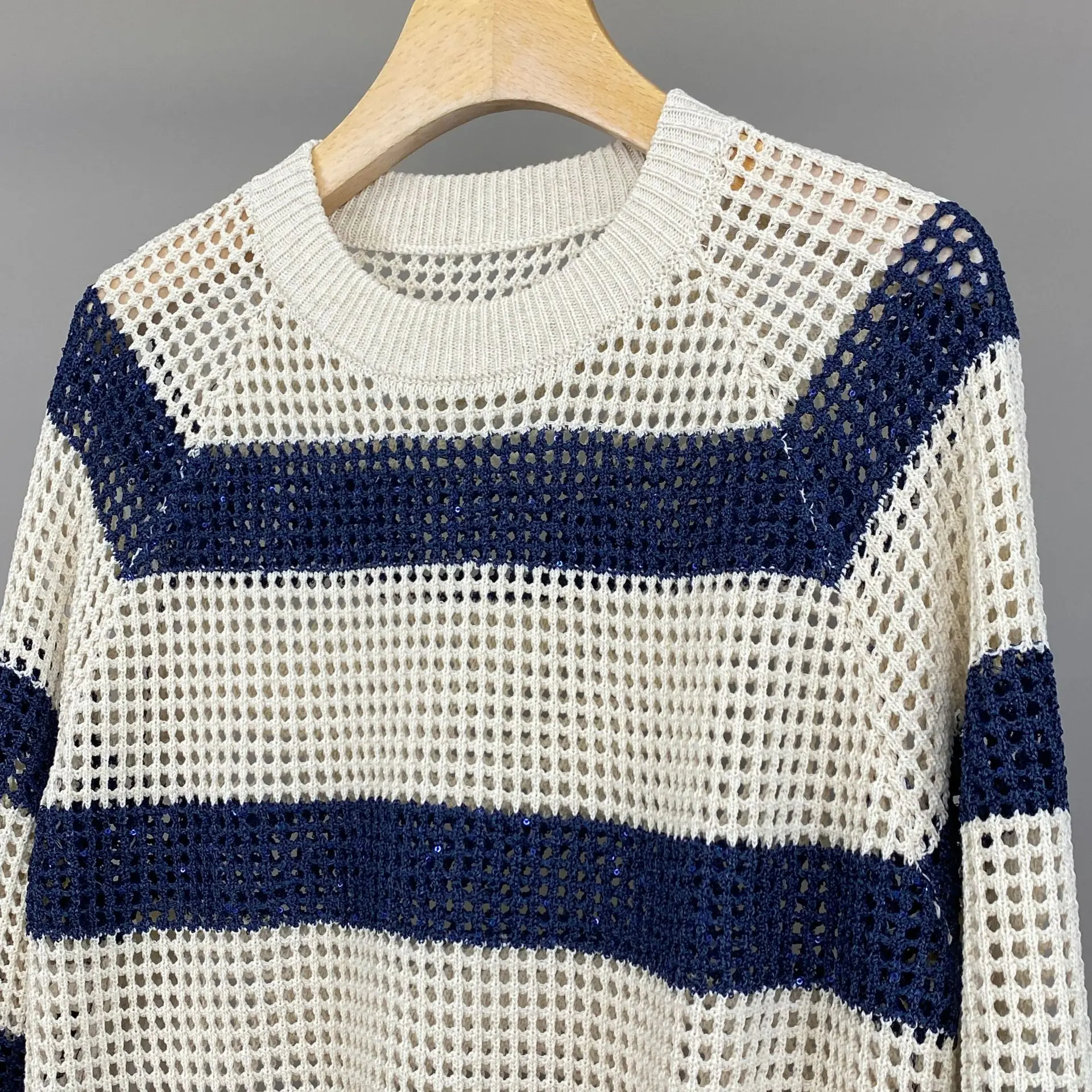 

2026 Spring/Summer New Linen Striped Color Block Hollow-Out Sequined Round Neck Knitted Short-Sleeve Top For Women