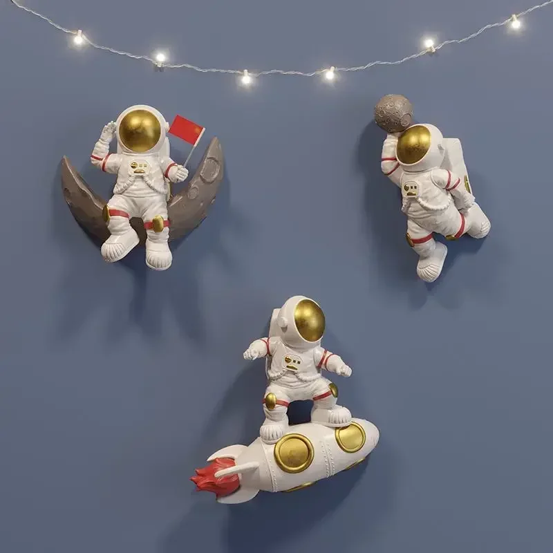 

Creative Net Red Resin Astronaut Wall Hanging Pendant Home Livingroom Porch Wall Sticker Crafts Club Hotel Wall Mural Decoration