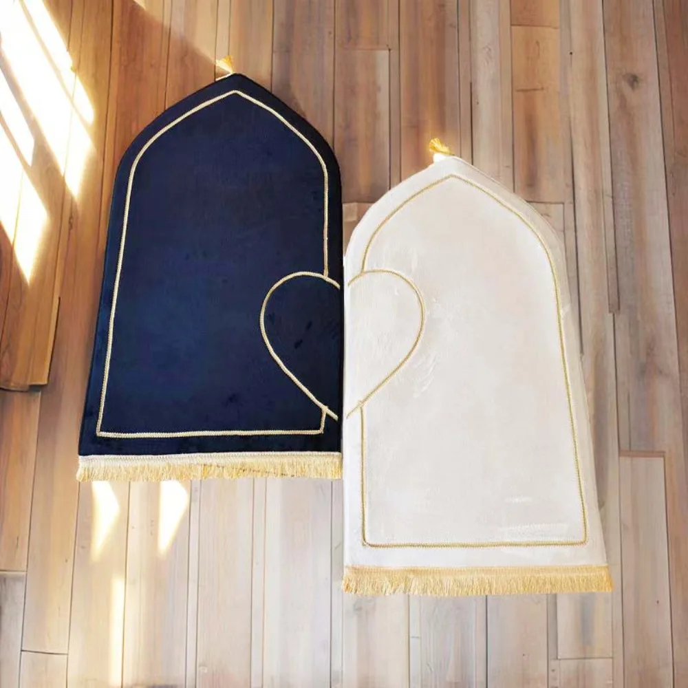 matching-pair-of-prayer-rugs-for-couples-mat-flannel-worship-kneels-with-fringe-non-slip-soft-floor-mats-ramadan-gift