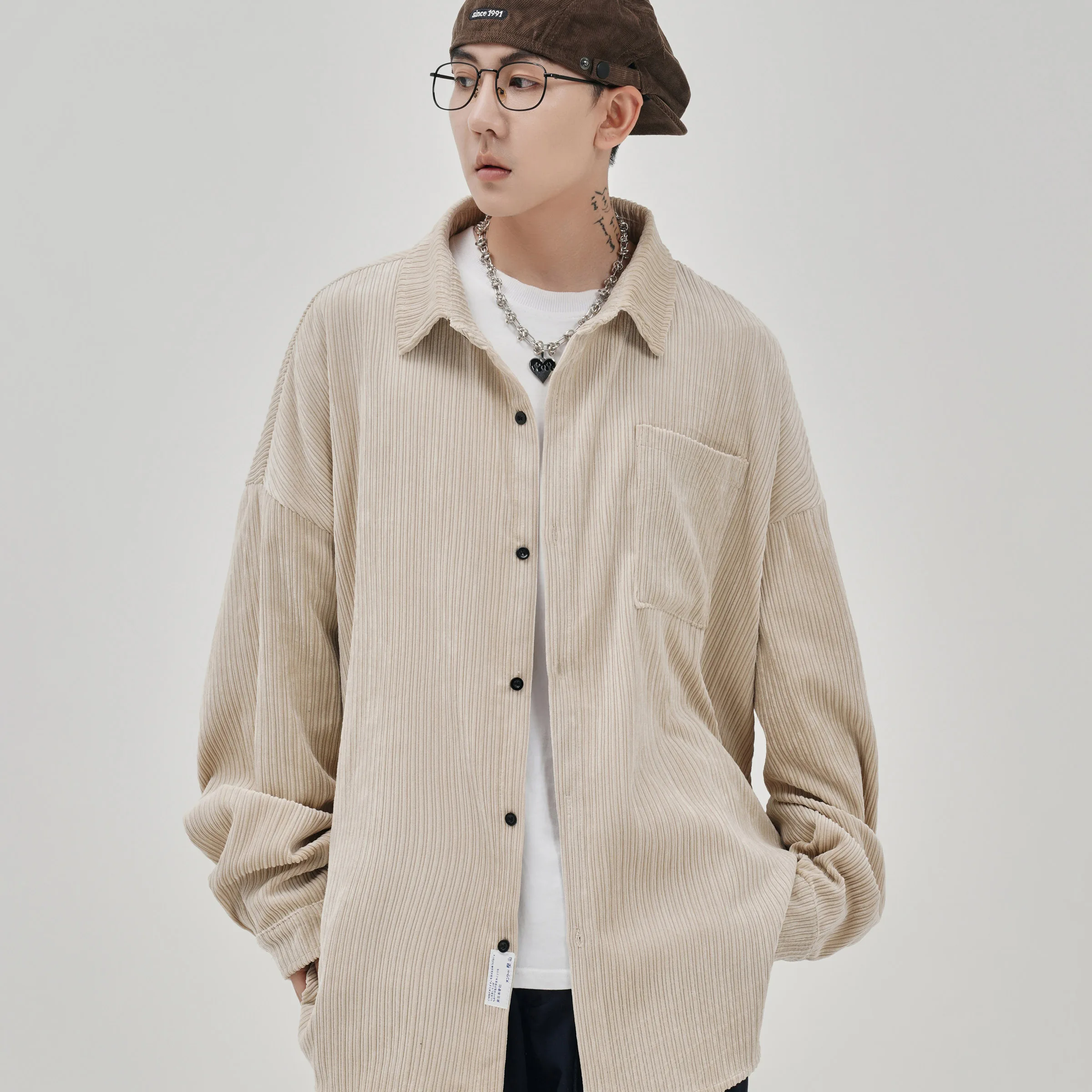 Korean Men's Long Sleeve Overszied Shirt 2024 Corduroy Casual Blouses Top Streetwear Man Shirts Printed Clothing