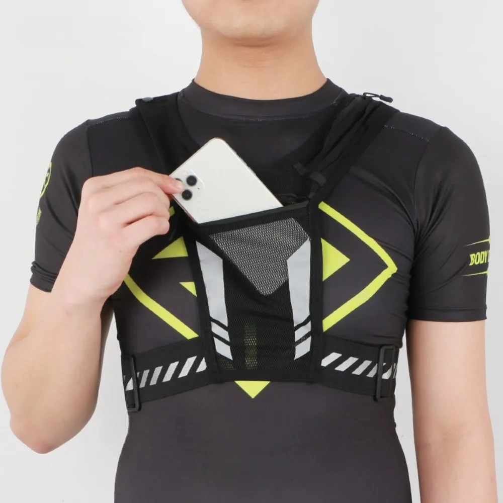 Night Running Reflective Hydration Vest Large Capacity Phone Backpack For Cycling Running Outdoor Sports Hiking Unisex Women