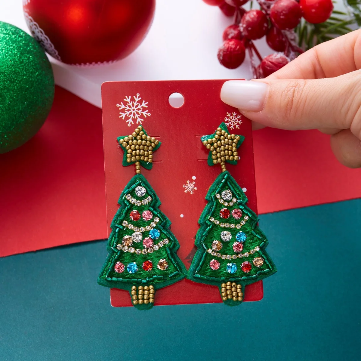 Weihnachtliche Ohrringe in Form eines Hauses mit Reisperlen für Damen, bunte Perlen, Weihnachtsmann, Rentier, Schneeflocke, Baum, Schleifen-Ohrringe, Schmuck. – Detail 26