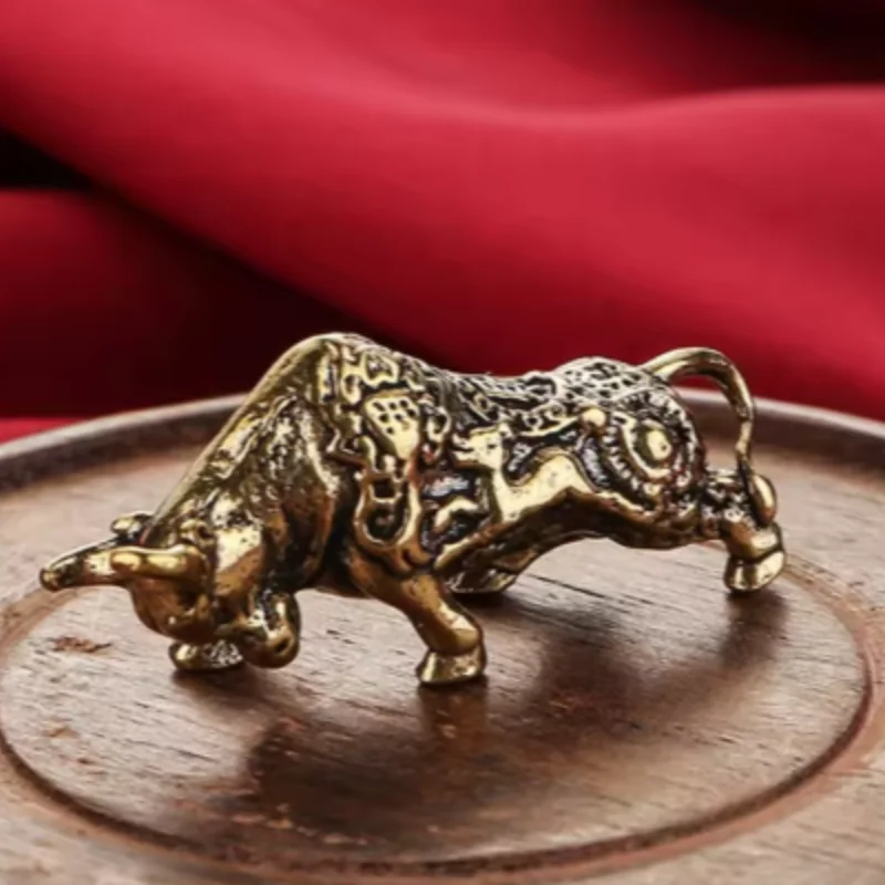 Brass Wealth Lucky Bullfighting Statue Mini Animal Small Bronze Ware Solid Desktop Small Ornament Home Decoration Crafts