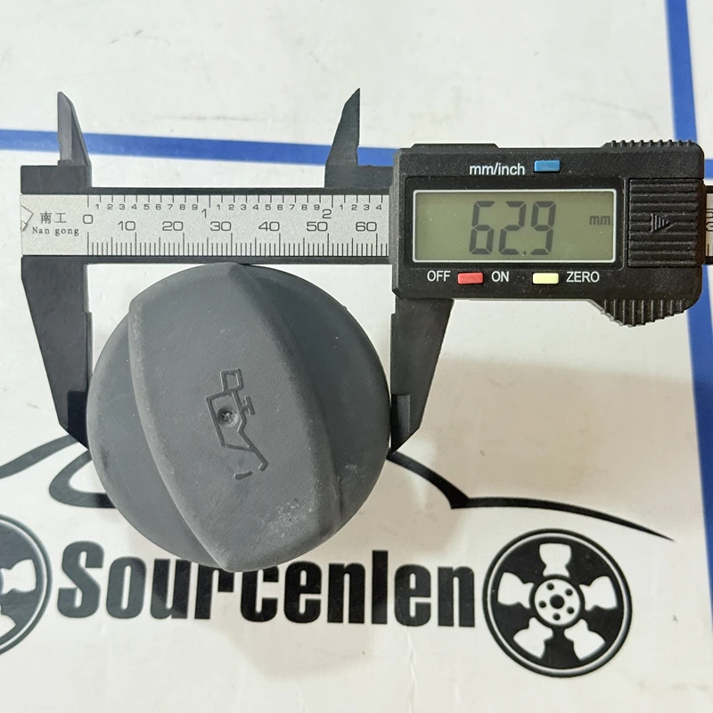 Gloednieuwe originele olievuldop voor Ssangyong Musso Korando Rexton Kyron Actyon Stavic 1610183102   16101-83102