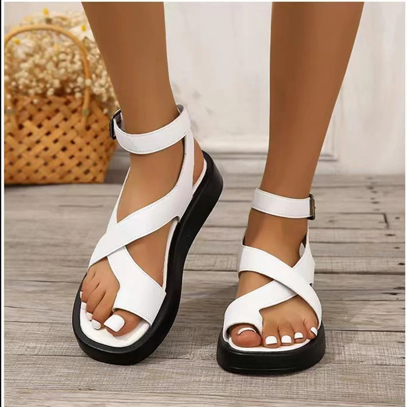 Women Fashion Leather Casual Comfortable Shoe 2023 New Summer Women\'s Thick-sole Roman Sandals Platform Shoes Flip Flops 43