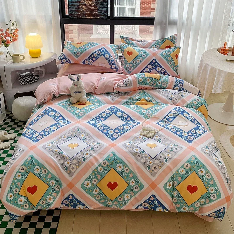 

Botanical Floral Duvet Cover 4pcs Boho Plaid Patchwork Love Heart Print Bedding Set Microfiber Reversible Flower Comforter Cover